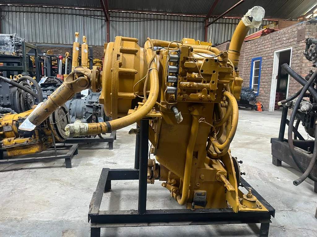 Bell B25B Transmission 6WG180 - Image 2