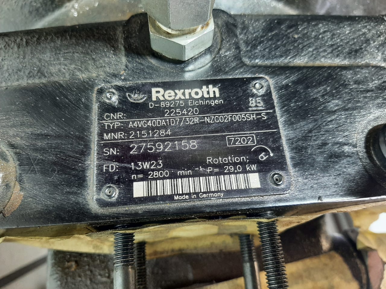 Rexroth Axial Piston Variable Pump A4VG40 - Image 3