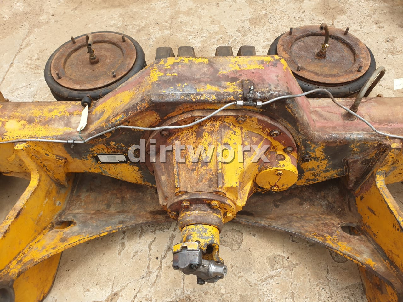 Bell B20B Front Differential Axle - Image 3
