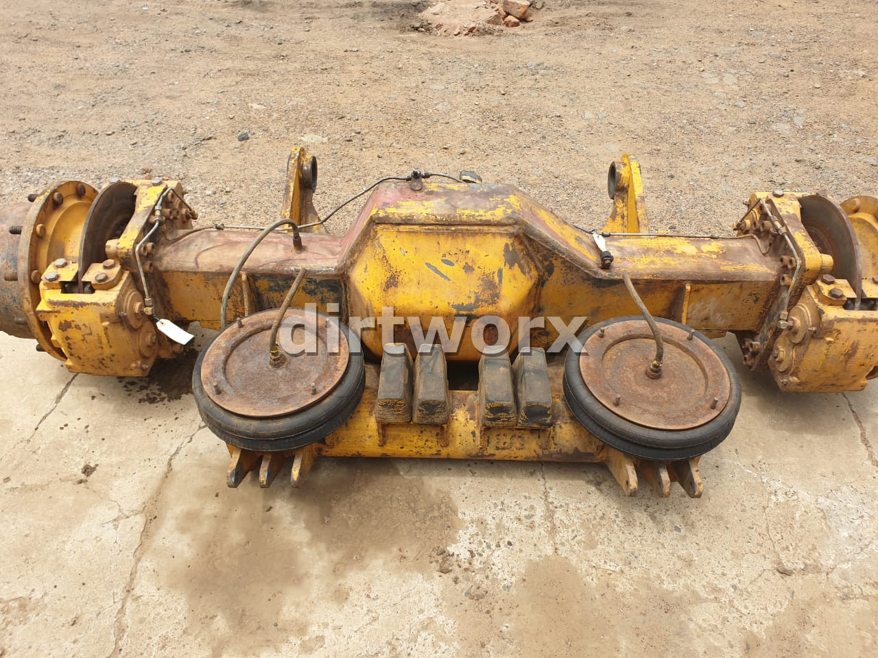 Bell B20B Front Differential Axle - Image 5