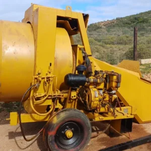 Turner Morris Self Loading Concrete Mixer