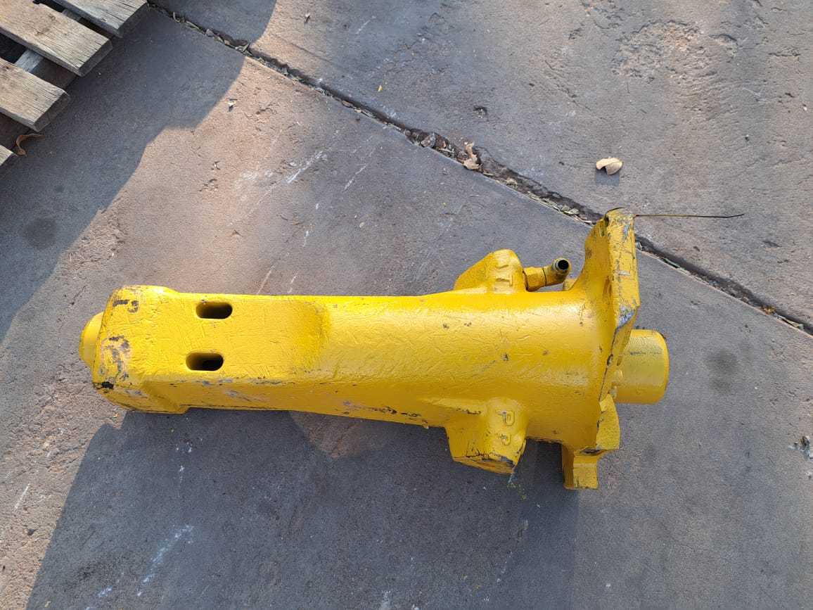 Epiroc Hydraulic Concrete Breaker - Image 2