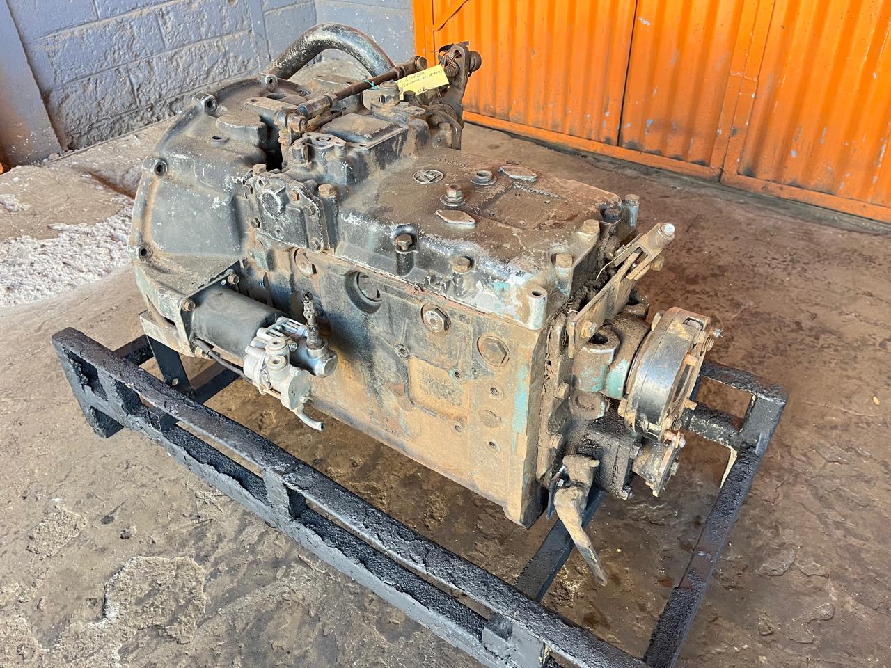 ZF S6-650 Gearbox For Spares - Image 2