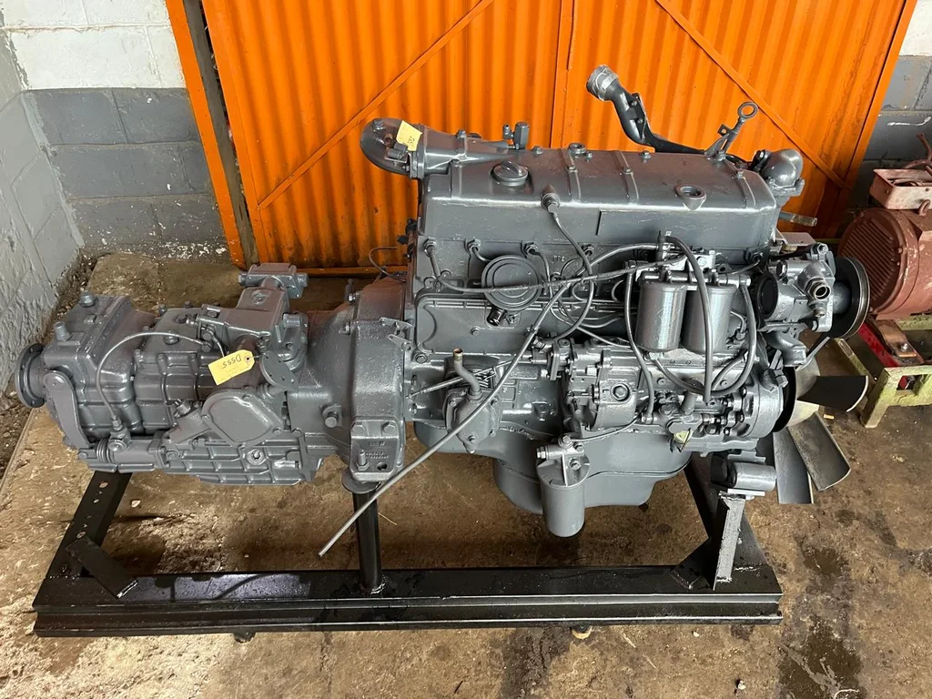 Mercedes OM 352 T Engine with Gearbox - Image 8