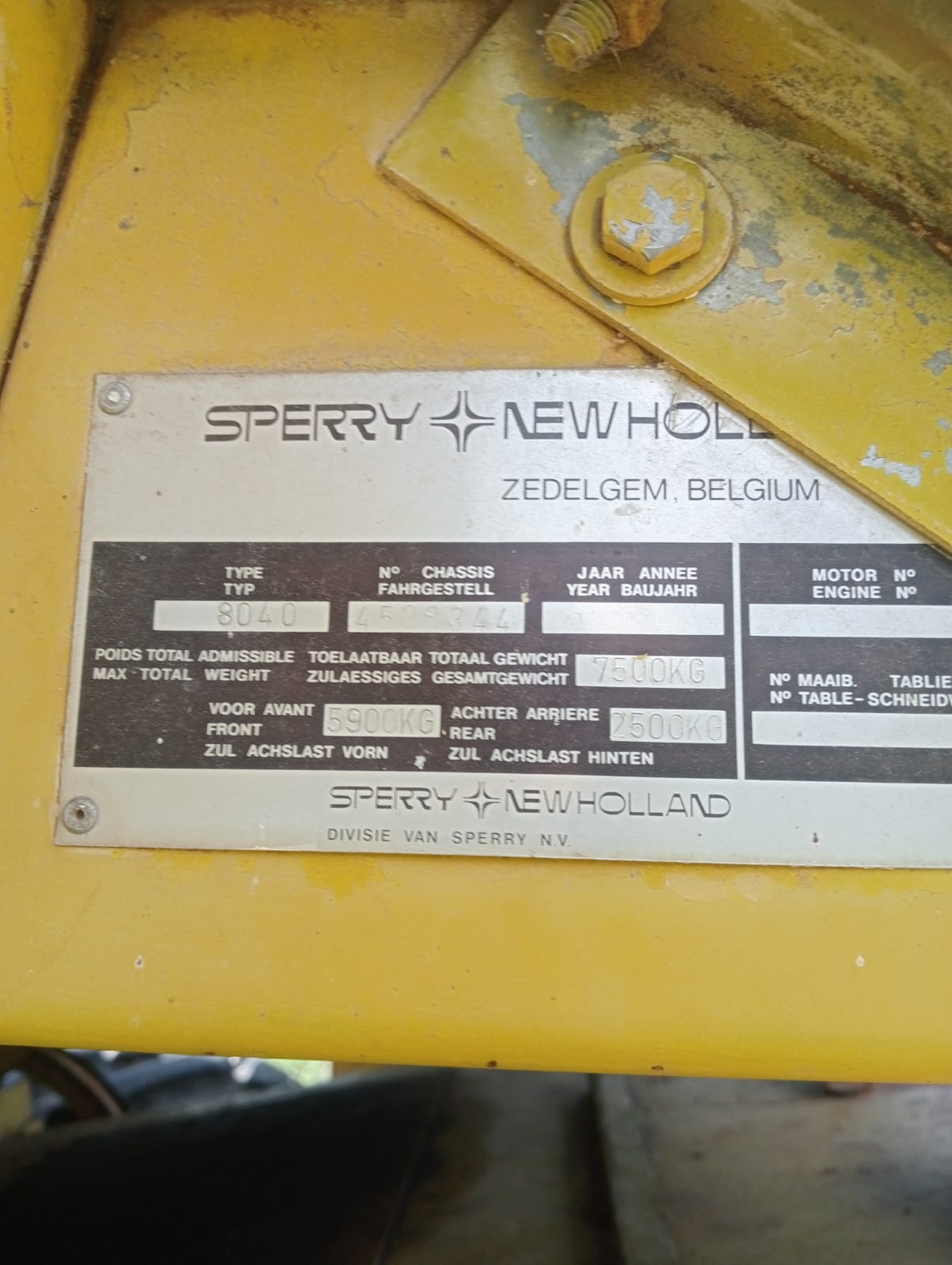 New Holland 8040 Mielie Koring Stroper Combine Harvester - Image 13