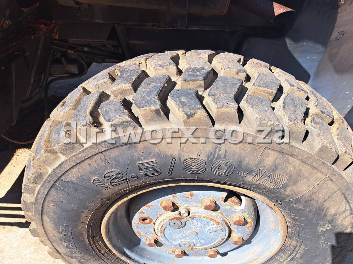 Manitou Rough Terrain Forklift 5 Ton - Image 10