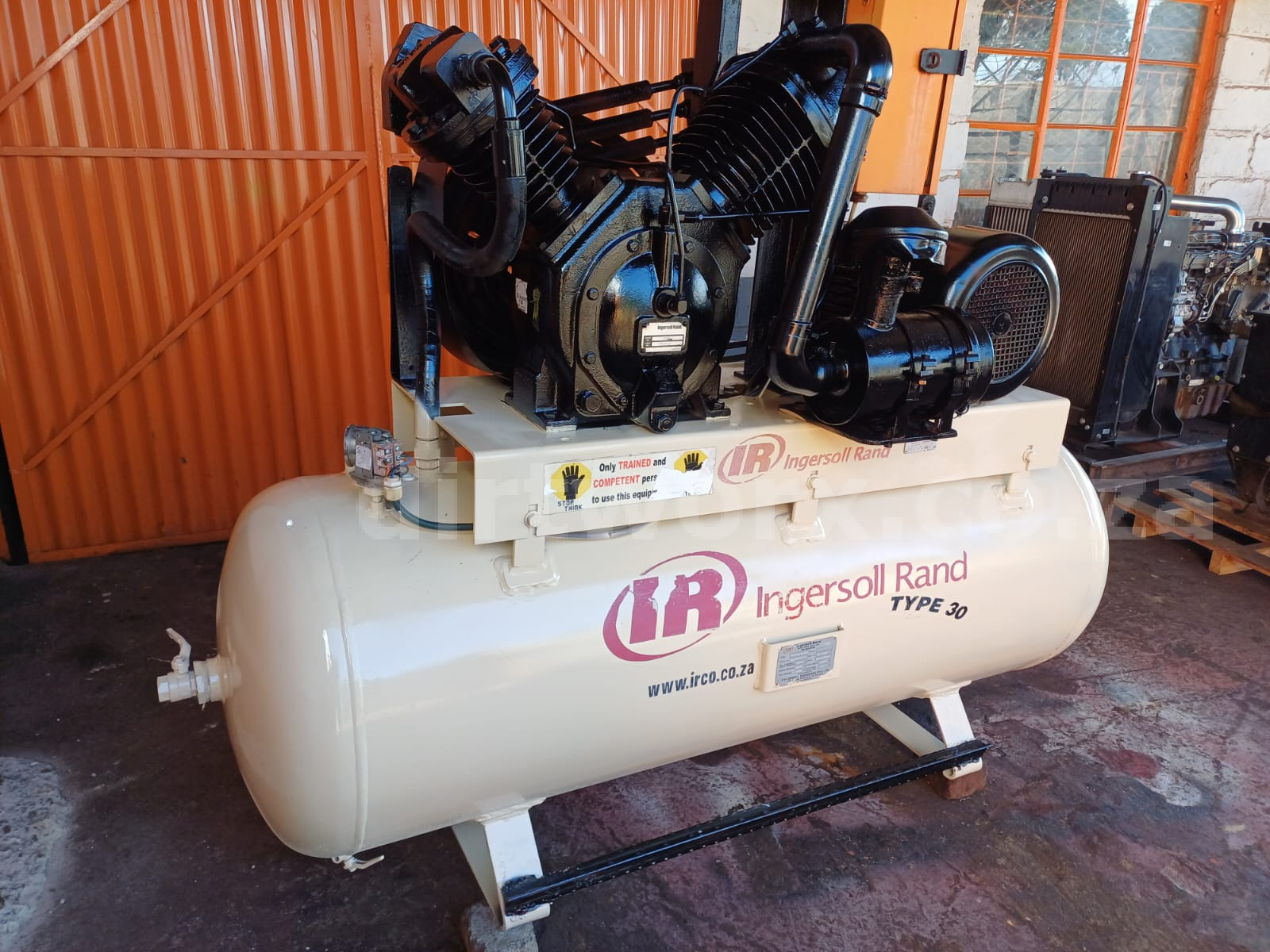Ingersoll Rand Air Compressor 50 CFM - Image 2