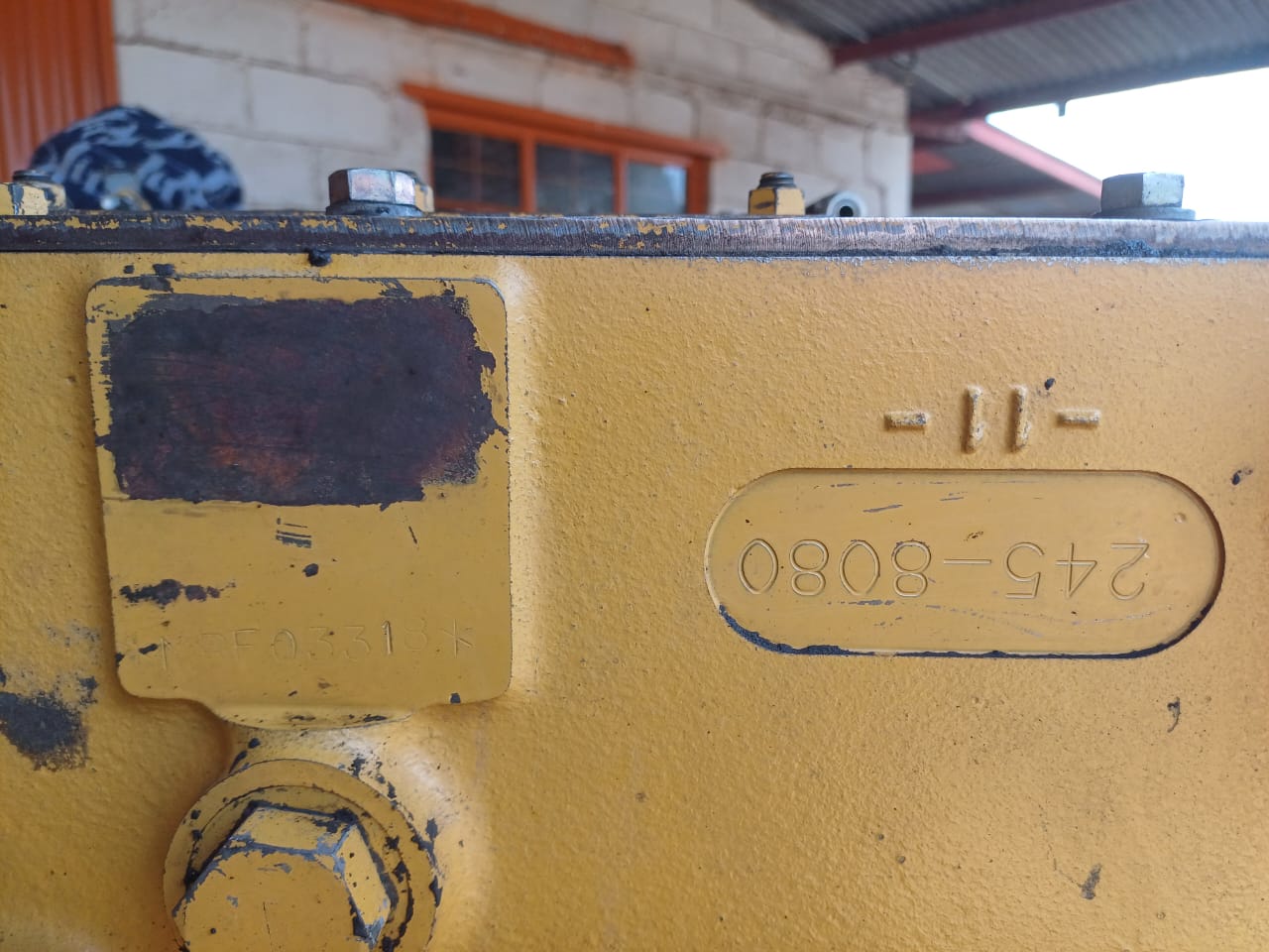 Caterpillar 740 ADT Transmission - Image 12