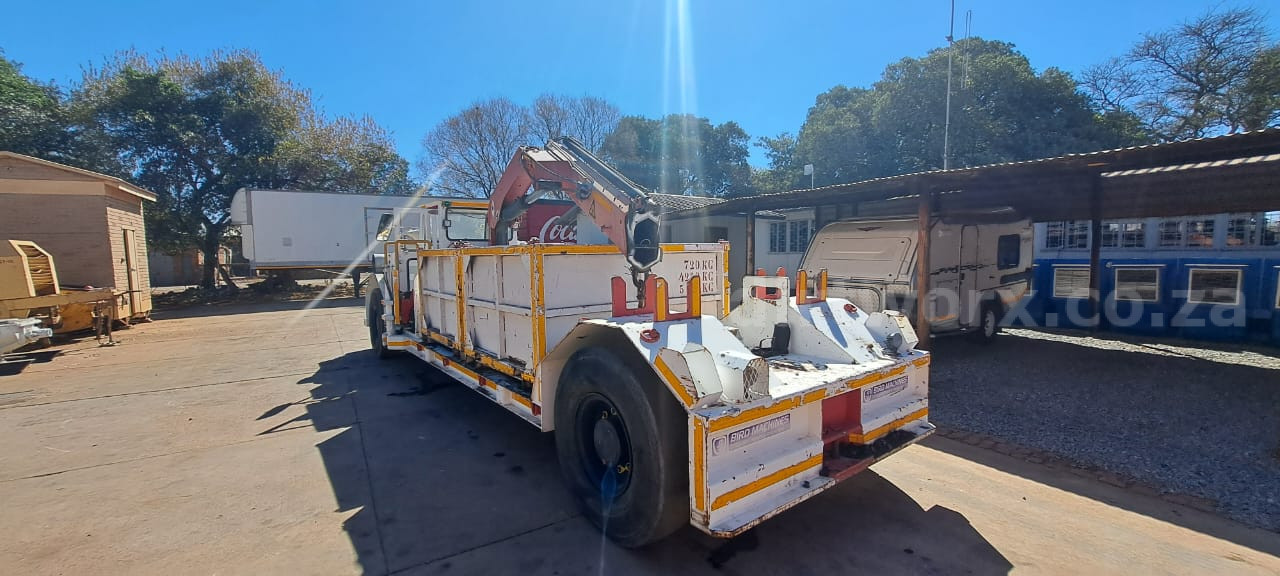 Bird Machines Heavy Duty Utility Vehicle with Crane - Image 6