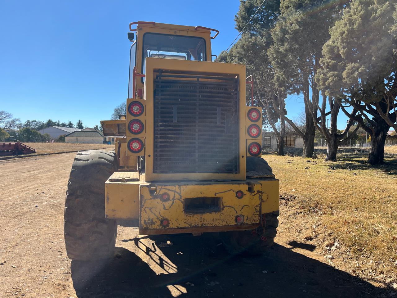 Caterpillar 936 Front End Loader - Image 7