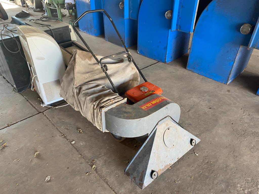 Kubota Garden Leaf Vacuum Blower - Image 3