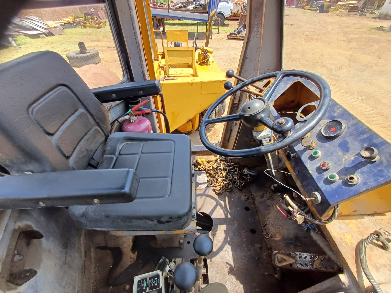 Komatsu W40 Wheel Loader Forklift 8 Ton - Image 13