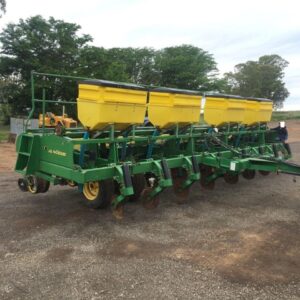 John Deere 2117 Planter 10 Ry