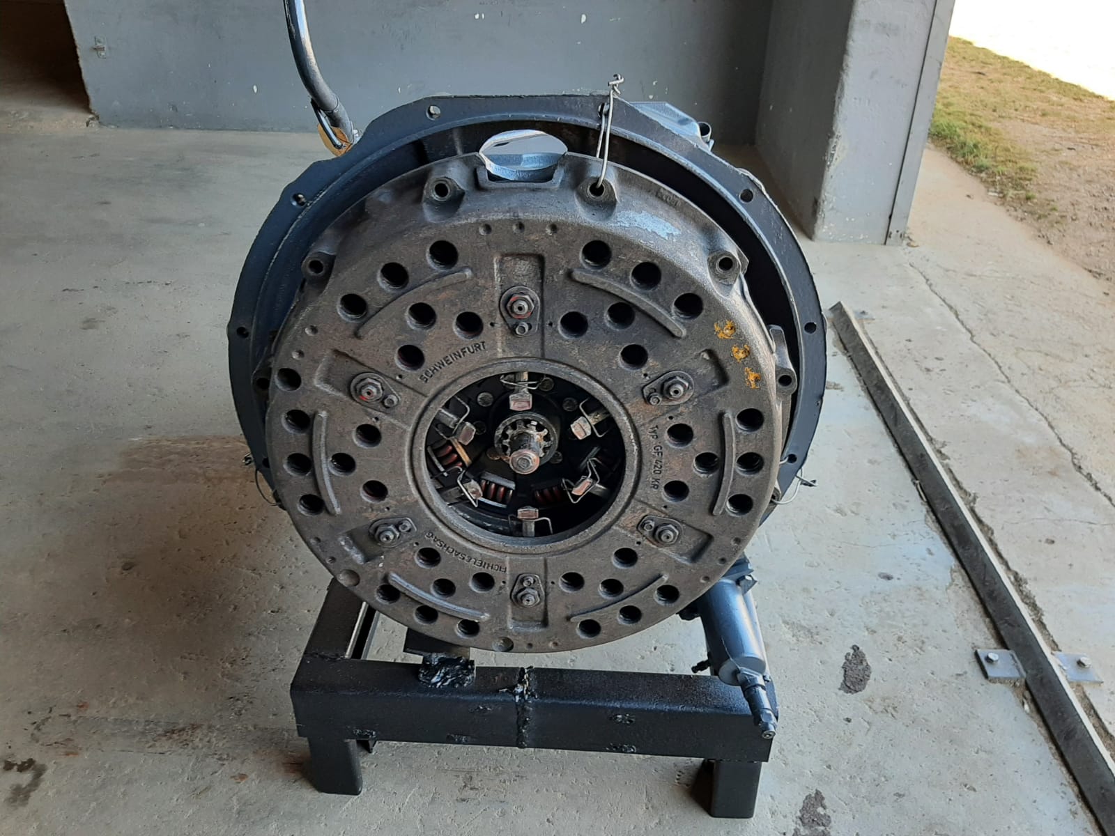 MAN Truck Gearbox ZF AK6-65 - Image 2