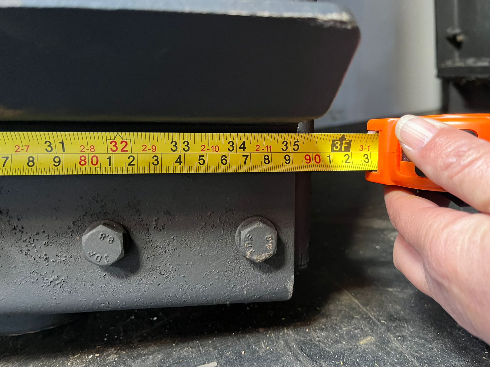 Caterpillar 740B Dump Truck Radiator 114,5 x 89 x 18cm - Image 2