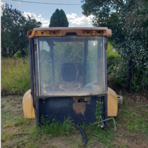 Komatsu WB97R TLB Cab