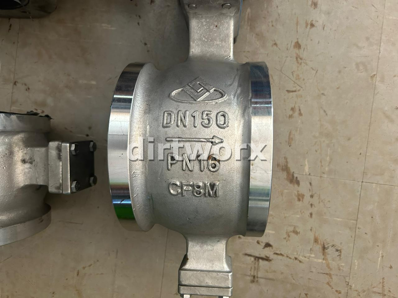 Gate Valve PN16 DN150 - Image 2