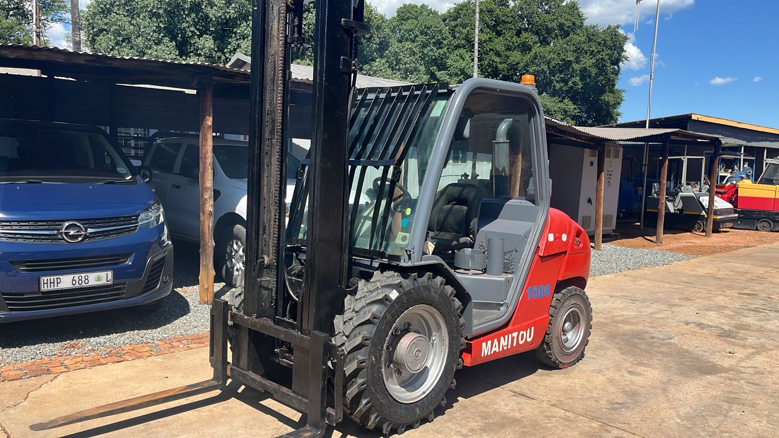 2005 Manitou MSI25D Rough Terrain Forklift 2,5 Ton - Image 3