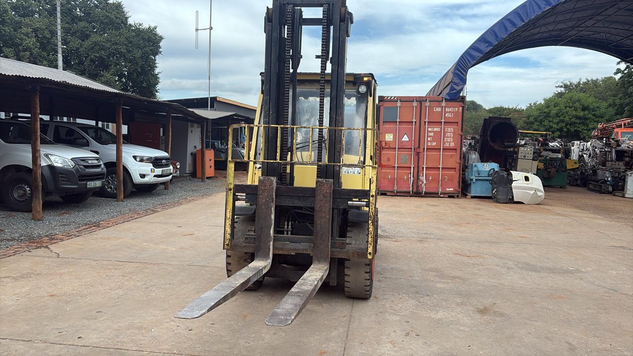 2014 Hyster H5.0 FT Forklift - Image 4