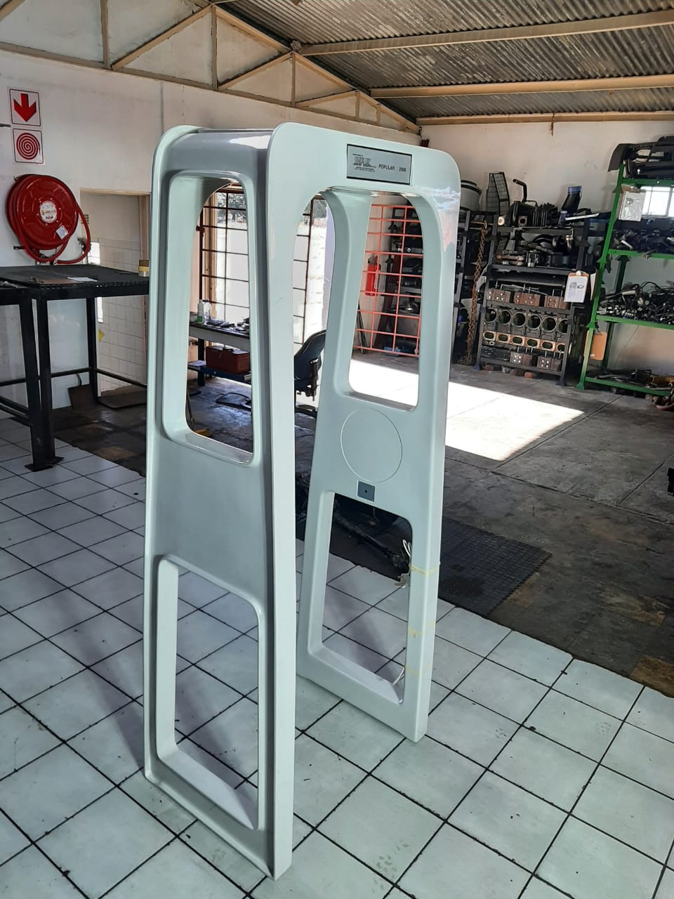 Saflec Portable Walk Through Metal Detector - Image 6