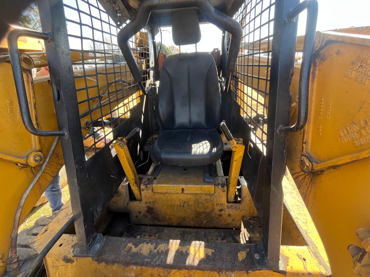 Case 1845C Skid Steer Loader - Image 8