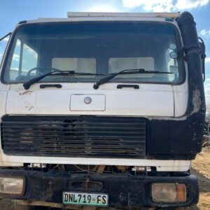 Mercedes Benz 2225B Truck Cab