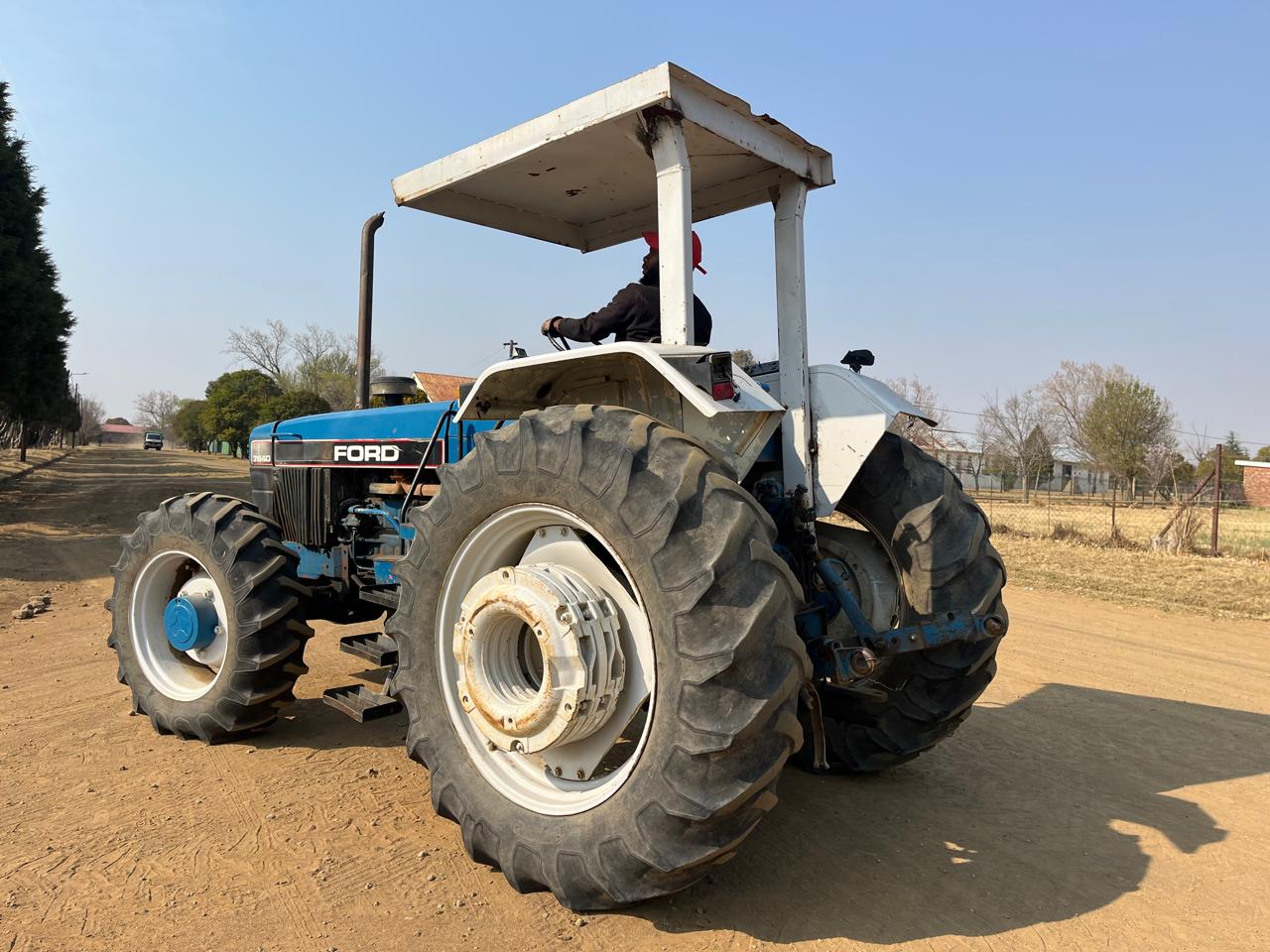 Ford 7840 Tractor - Image 7