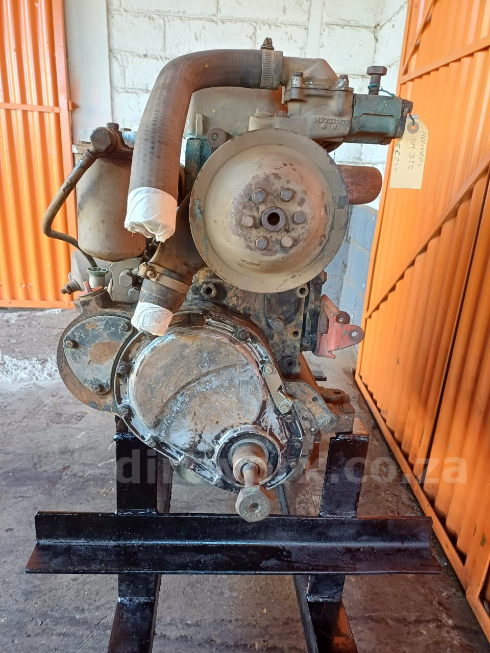 Mercedes Benz OM 352 Engine - Image 4