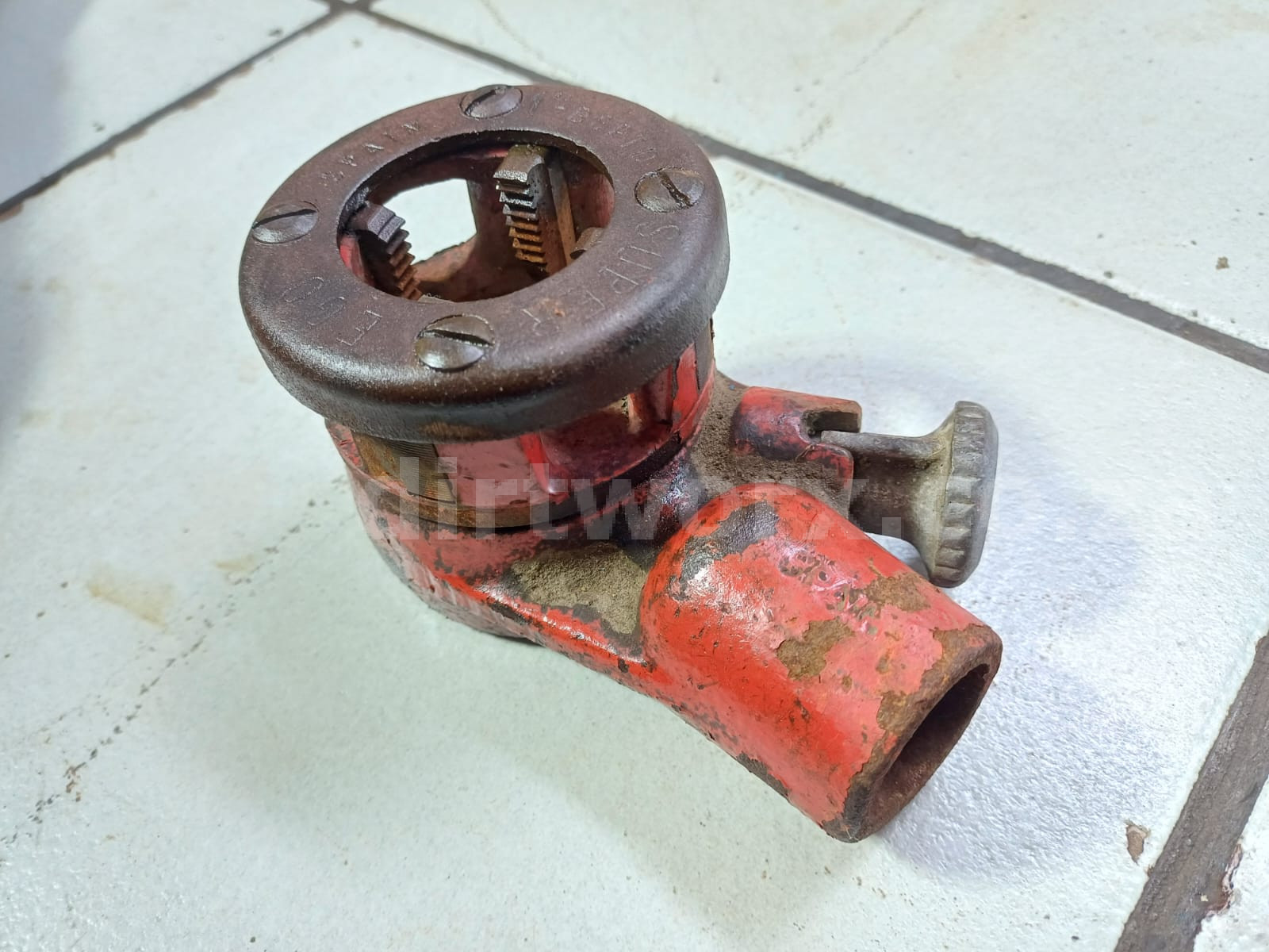 Super Ego Die Head Pipe Threader 25.4mm - Image 8