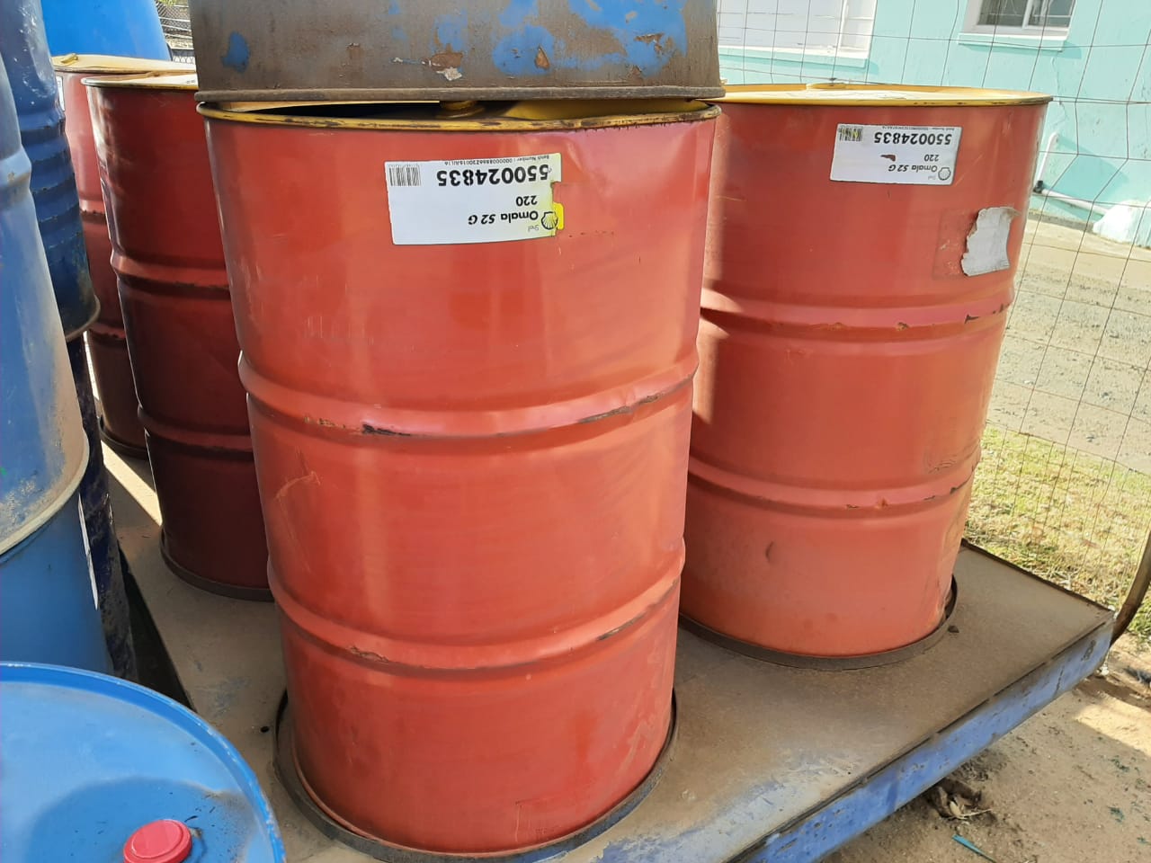 Shell Omala S2 G220 Gear Oil 210L - Image 5