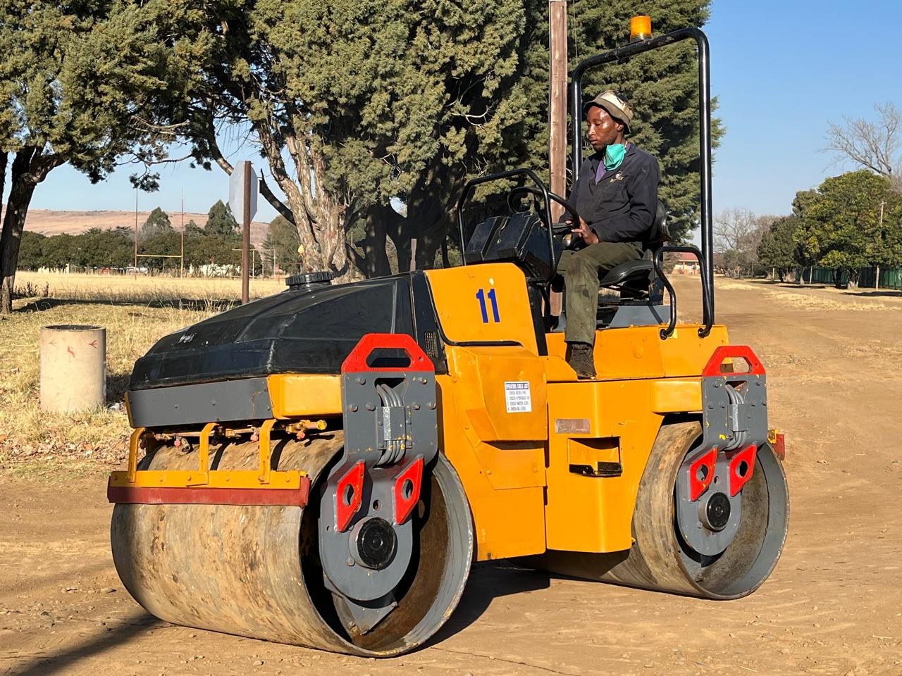 Dynapac CC142 Ride-On Roller - Image 5