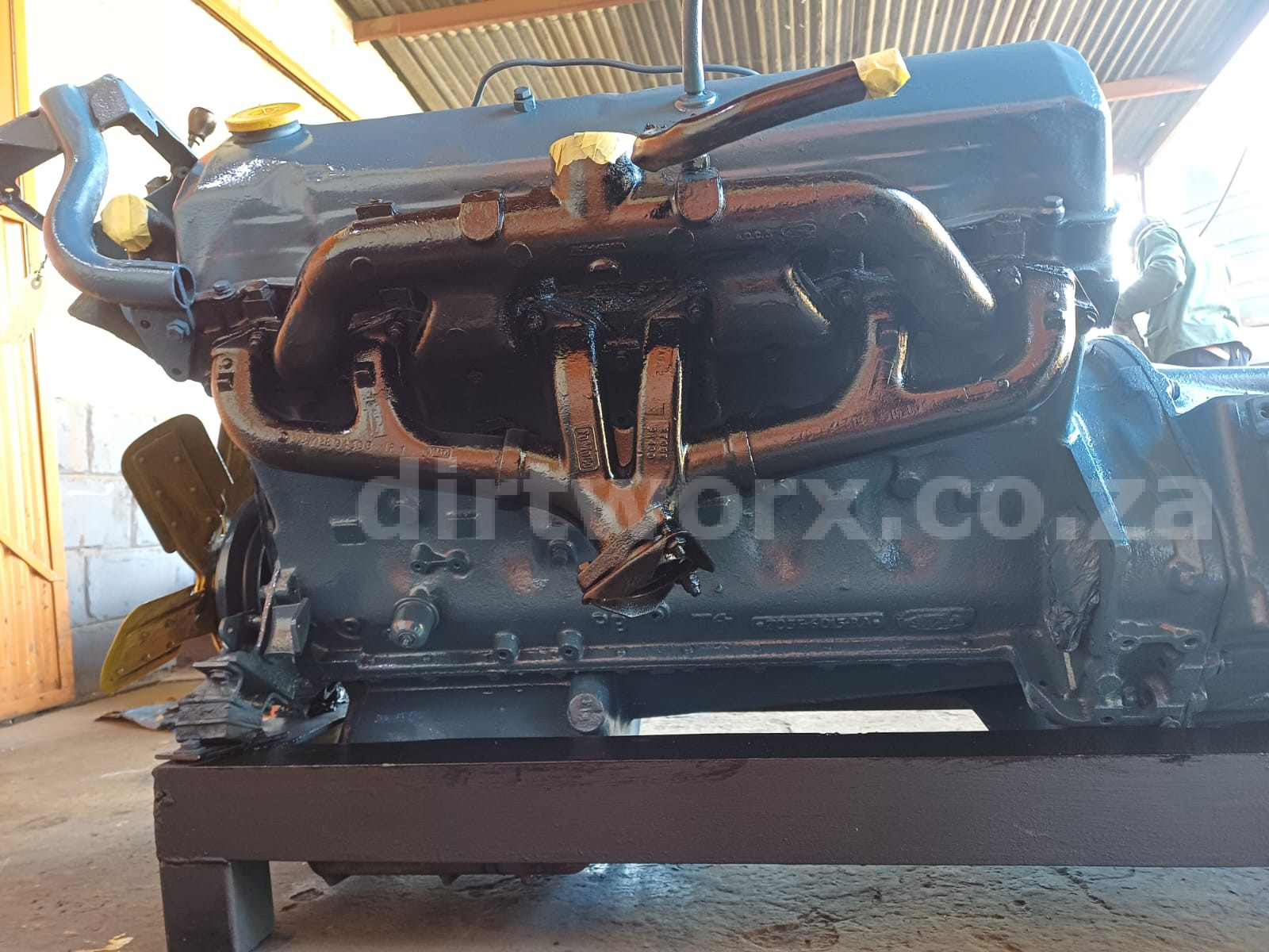 Ford 2713E Engine - Image 6