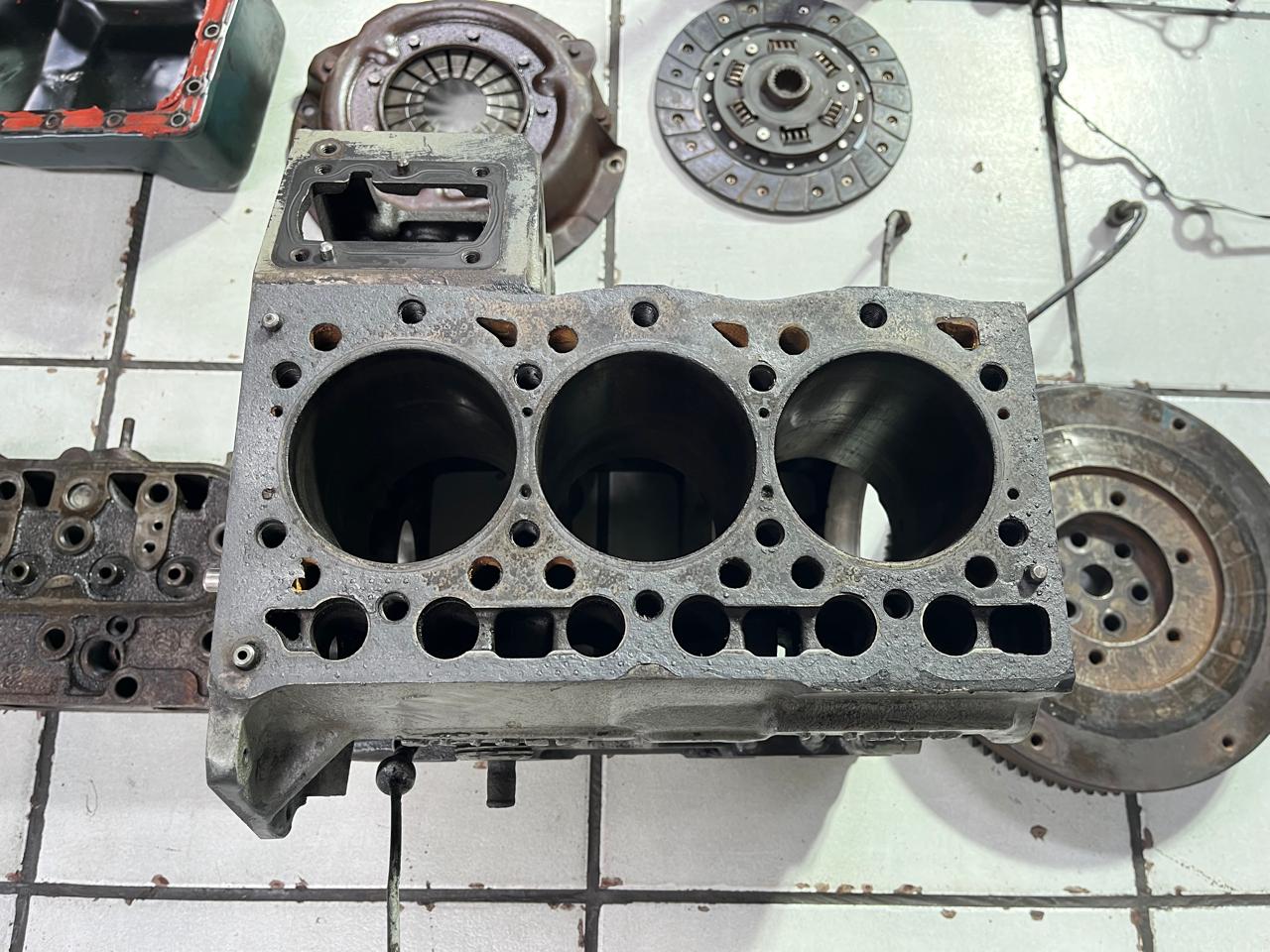 Kubota D1105 Engine For Spares - Image 7