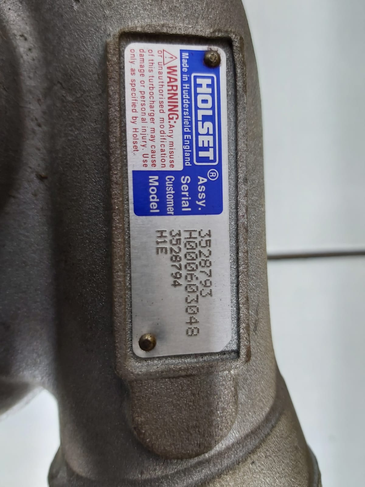 Holset H1E Turbocharger 3528793 - Image 5