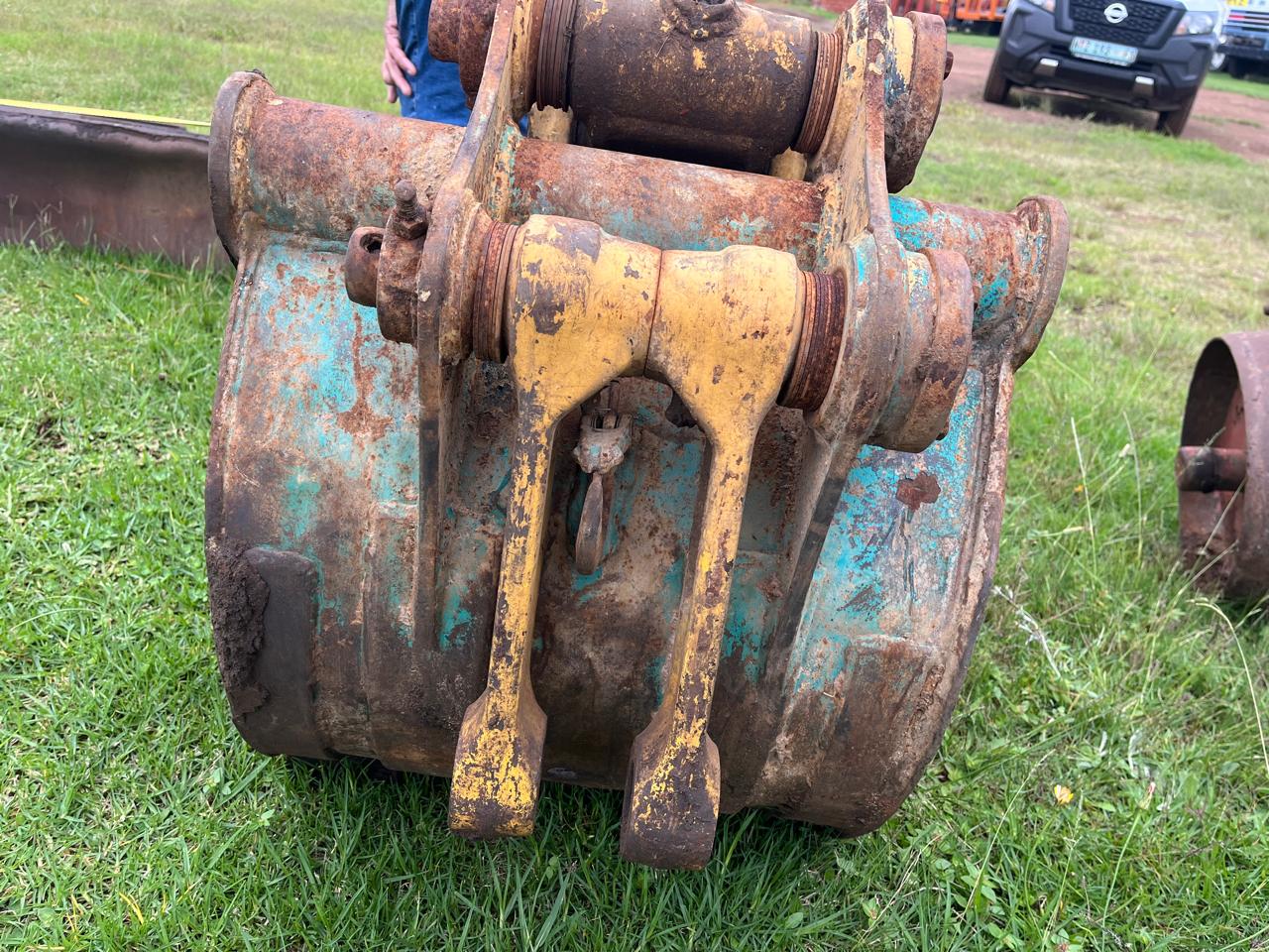 Komatsu PC40/PC45 Digging Bucket - Image 5