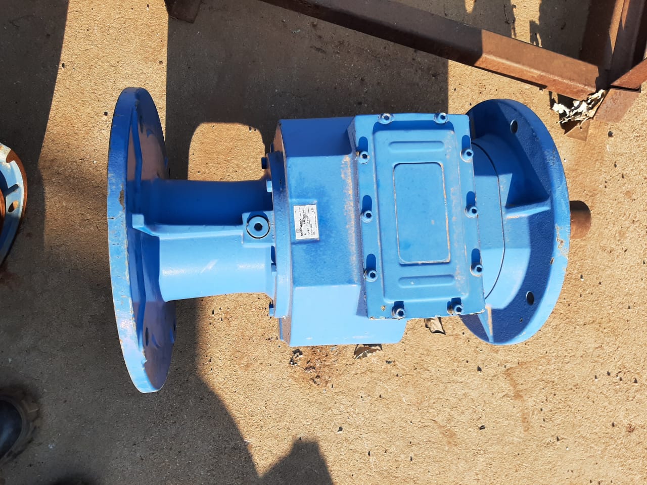 Motovario Helical Reduction Gearbox H082F Ratio 5:39 to 1. - Image 3