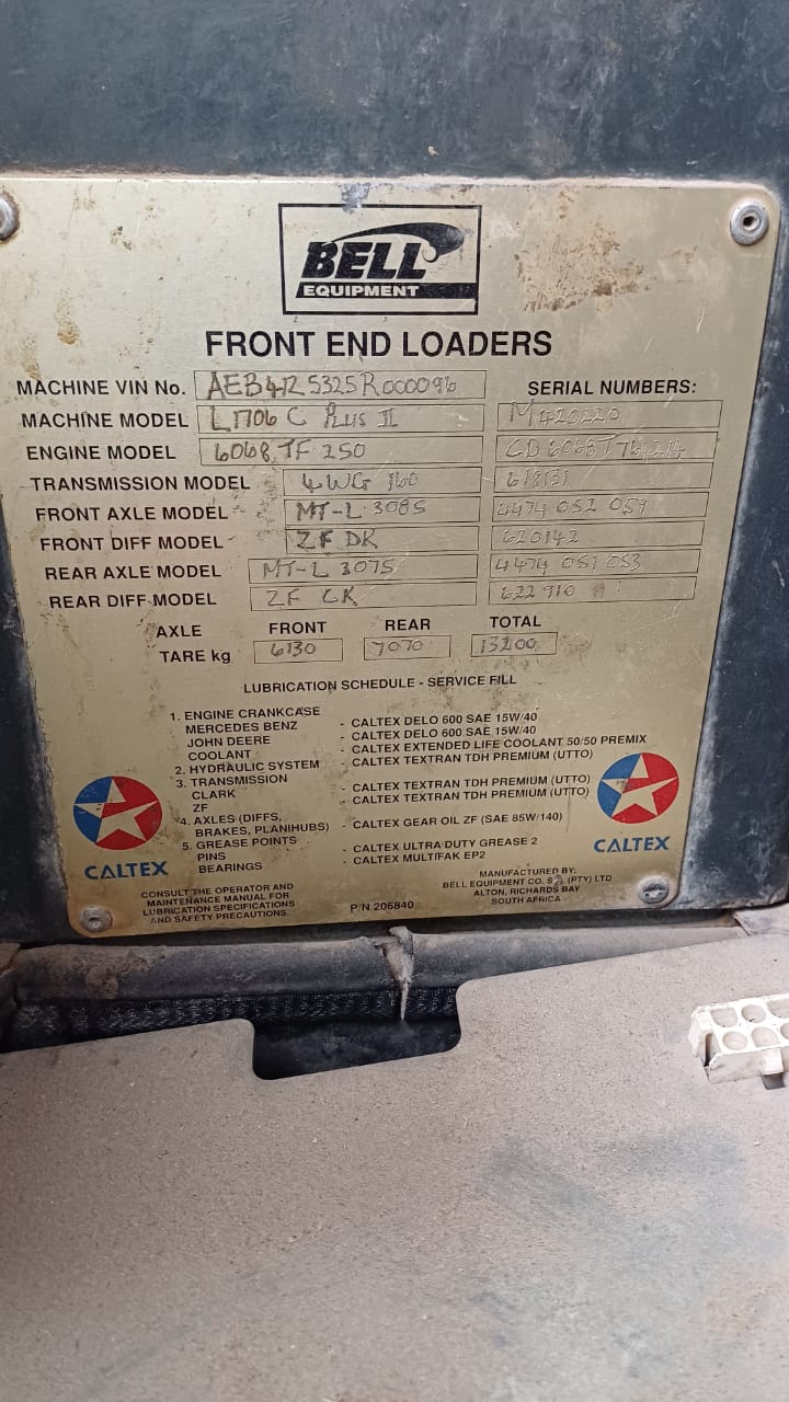 Bell L1706C Front End Loader - Image 16