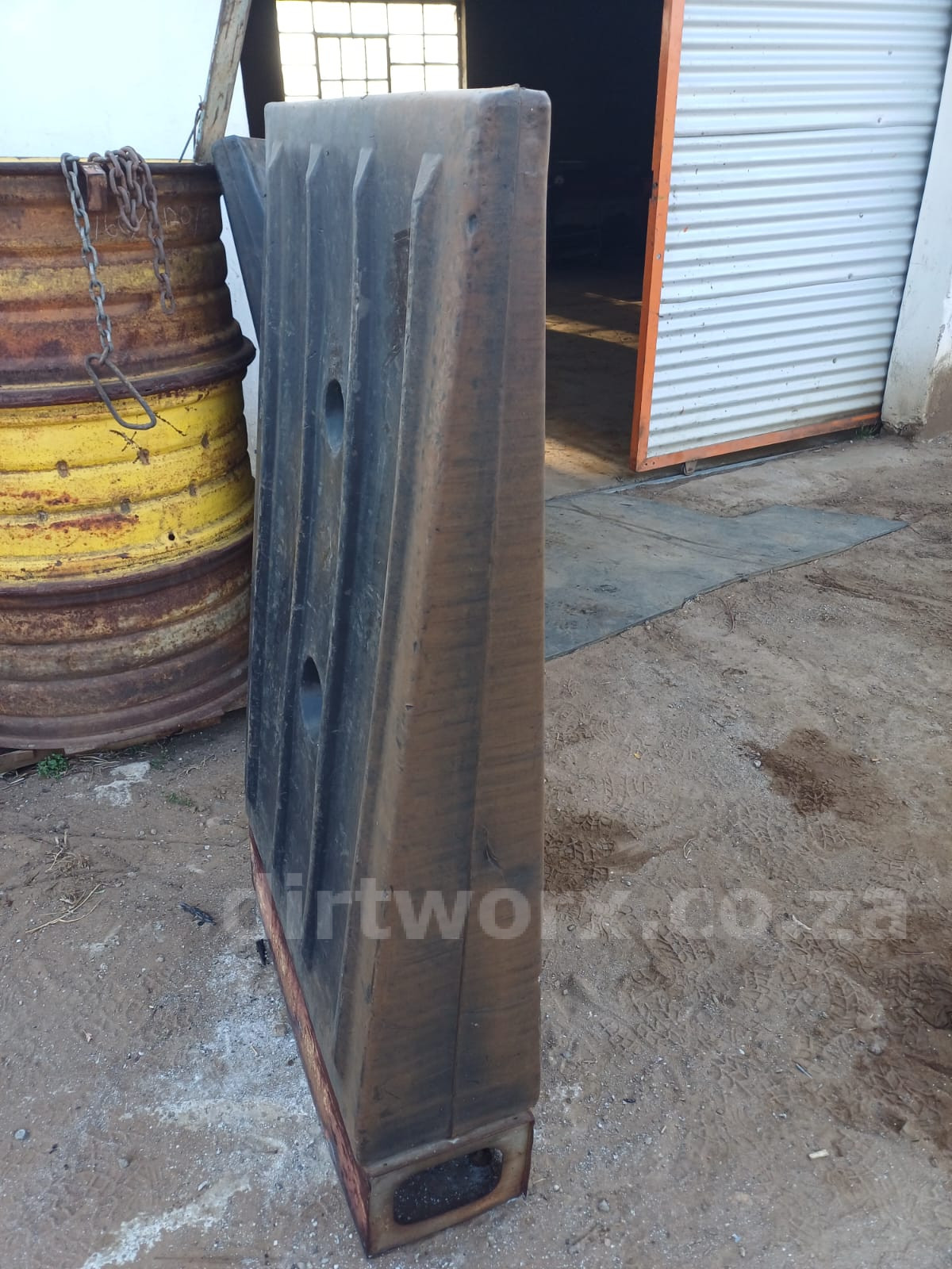 Plastic A-Frame Trailer Divider H 1520mm x W 820mm - Image 8