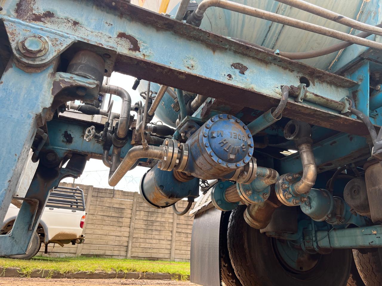 2006 Cryogenic CO² Tank Trailer 21000 L - Image 21