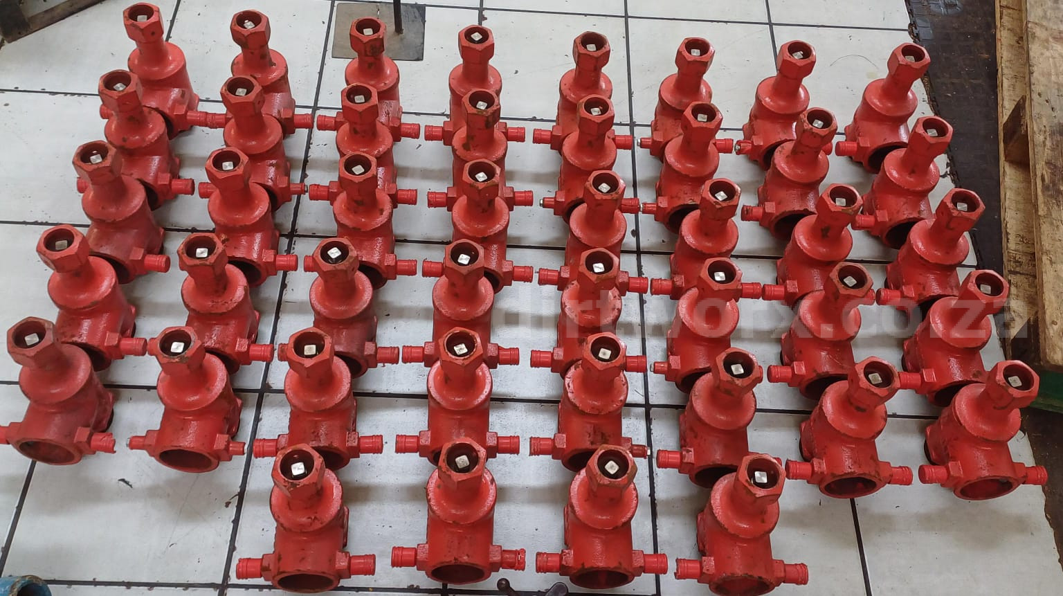 Cast Iron Fire Hydrant - Image 11