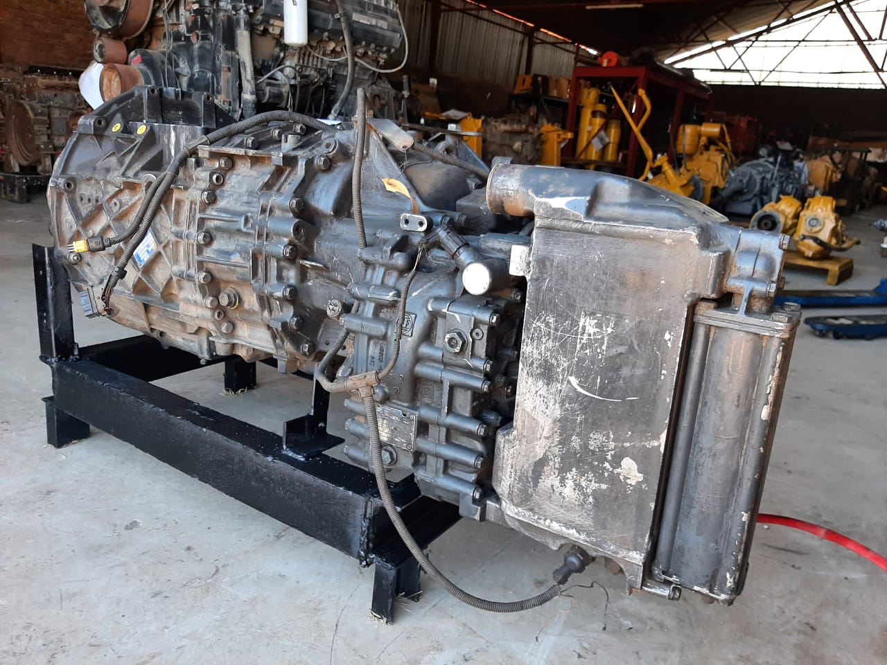 ZF 12 AS 2330 T0 Transmission Gearbox - Image 10