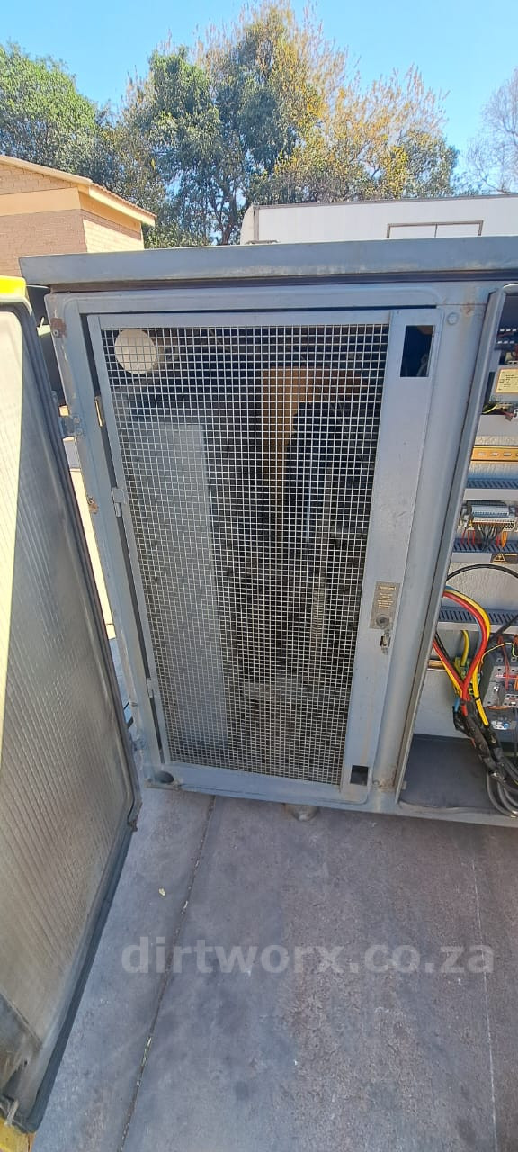 2001 Kaeser HPC CS121 Air Compressor 424 cfm - Image 7