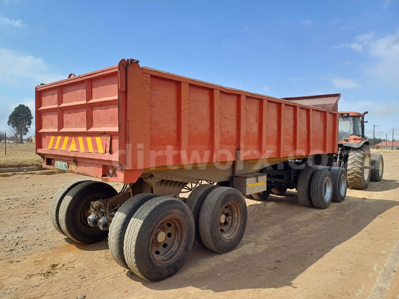 Henred Tipper Trailer 18 Ton - Image 4
