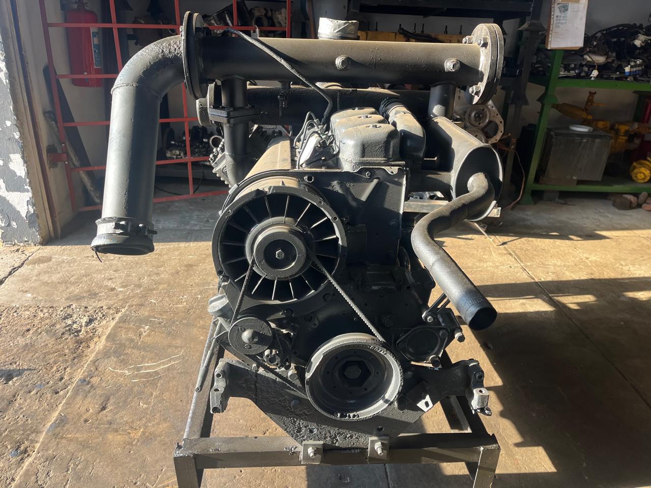Deutz Engine with Blower Vacuum Compressor - Image 9