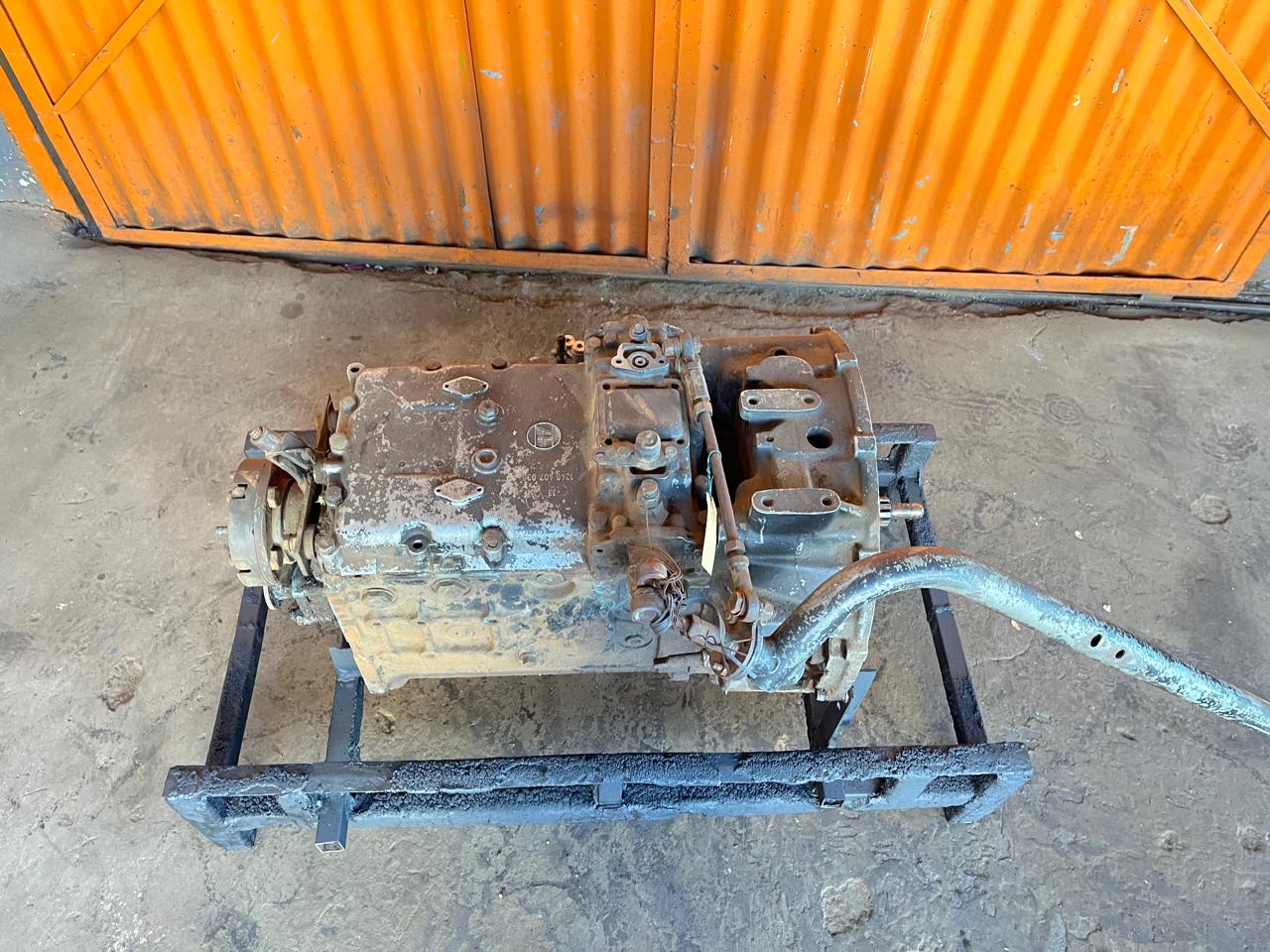 ZF S6-650 Gearbox For Spares - Image 9