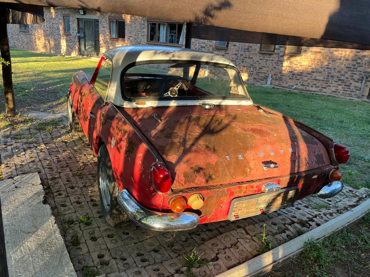 1972 Triumph Spitfire Convertible Sports Car - Image 5