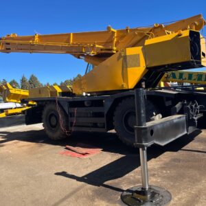 Kato Rough Terrain Crane 25 Ton