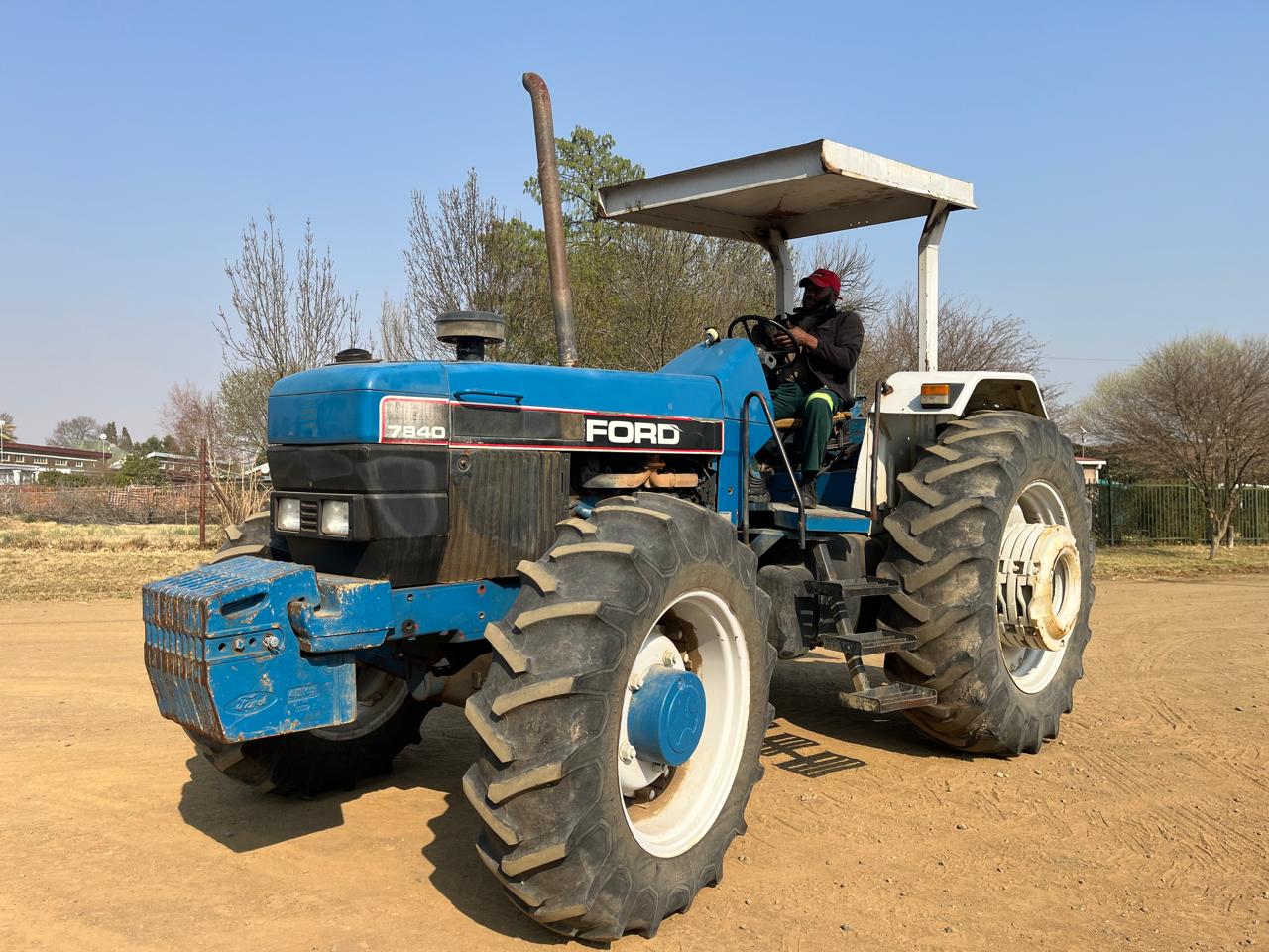 Ford 7840 Tractor - Image 5