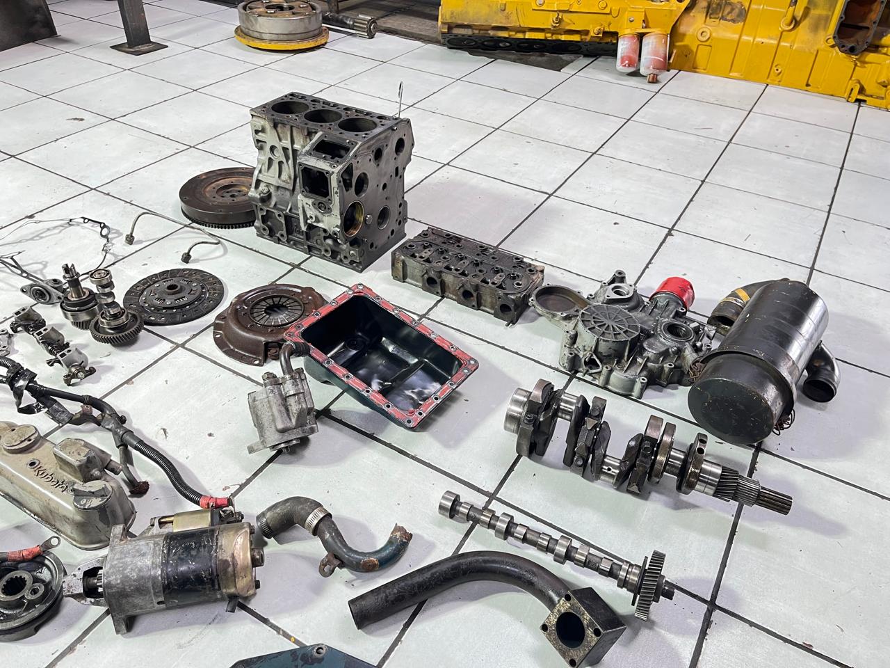 Kubota D1105 Engine For Spares - Image 9