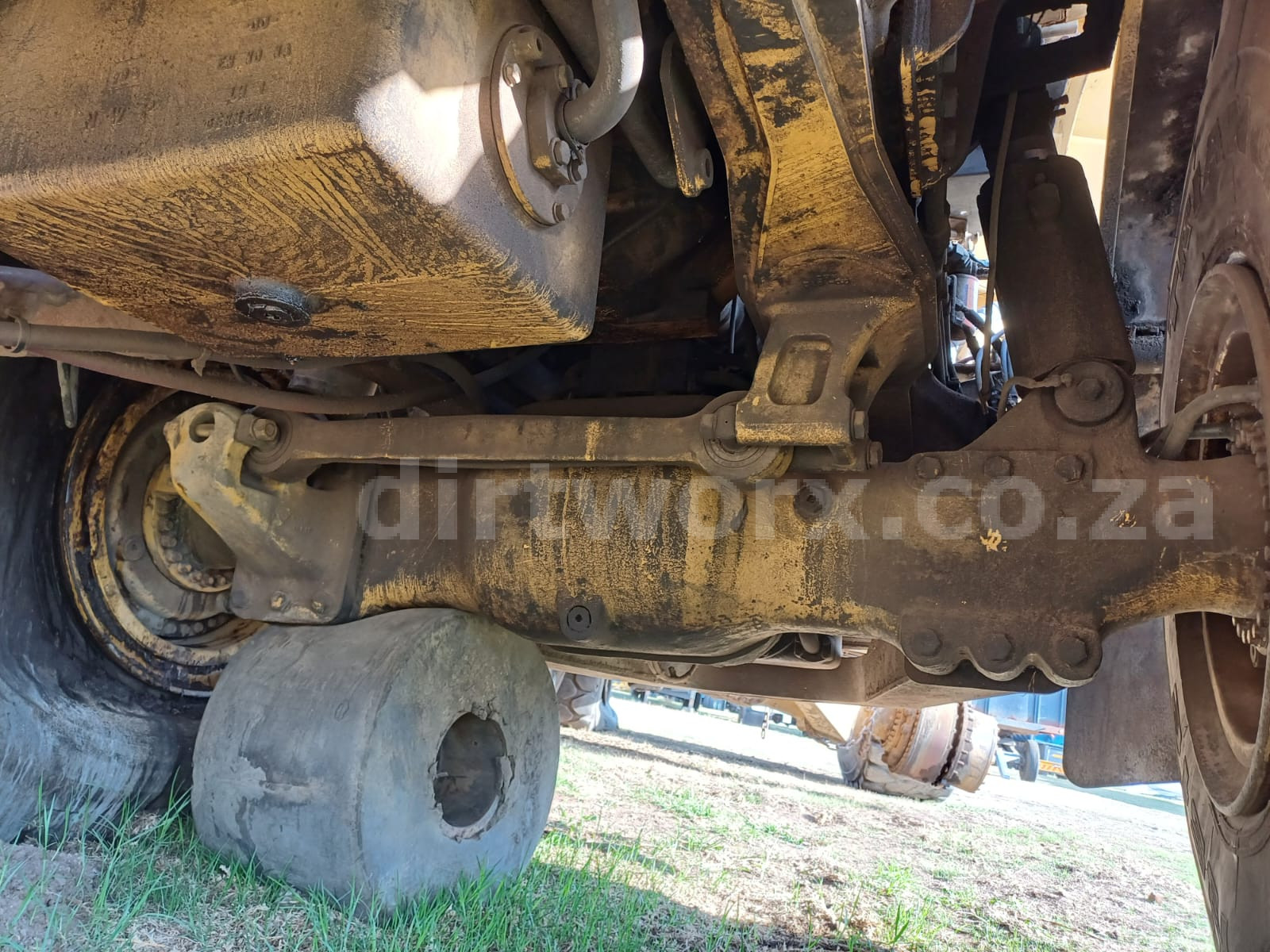 Caterpillar 740 ADT Stripping For Spares - Image 4
